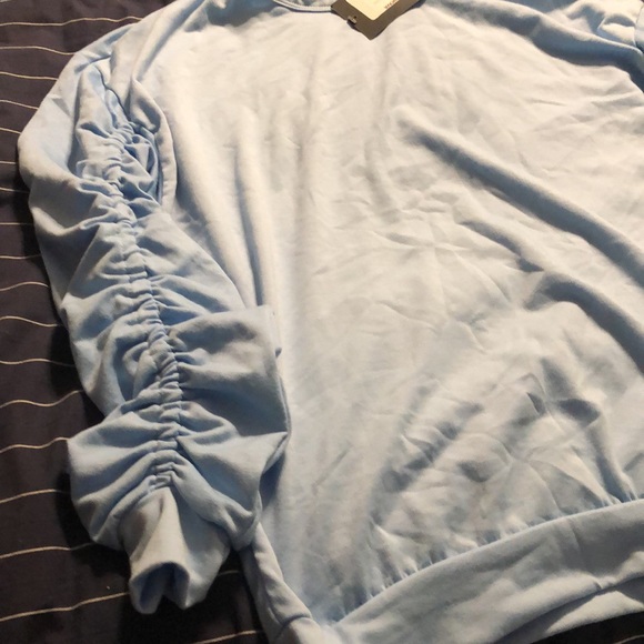 Blue suit - Picture 3 of 4